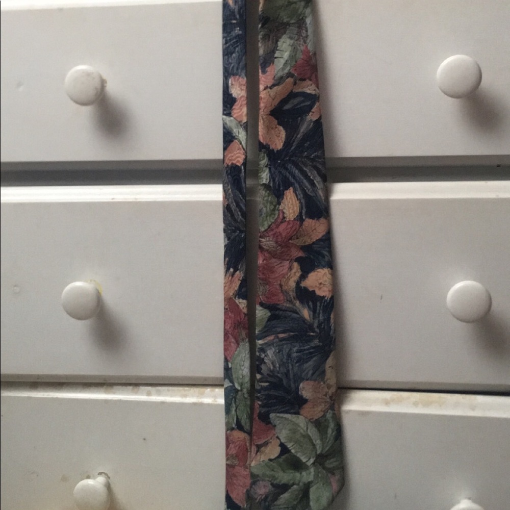 Men’s Tie